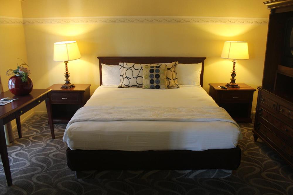 King Room interior